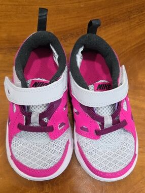 Nike Kids Hot Pink and White Mesh Sneakers